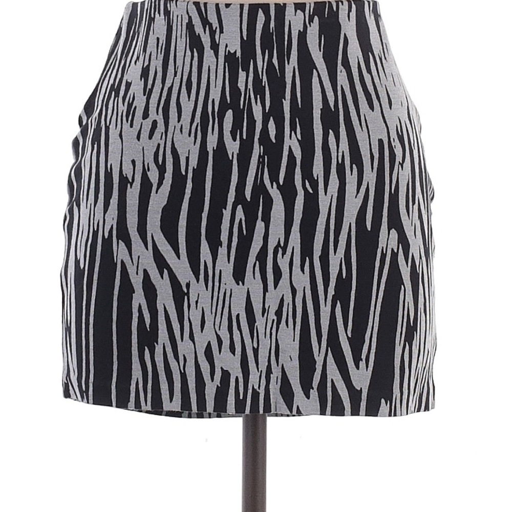 Black and Gray Patterned Women's Skirt